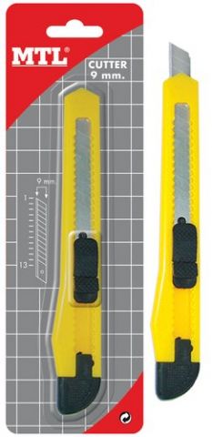 CUTER MLT 9 mm. con GUIA PLASTICO