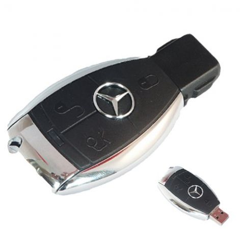 MEMORIA USB 32GB TECH-ONE-TECH LLAVE MERCEDES 2.0